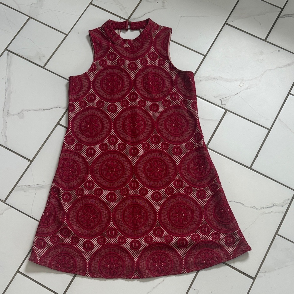 American Rag Red Lace Halter Cocktail Dress, Wedding/Event Dress, EUC - M